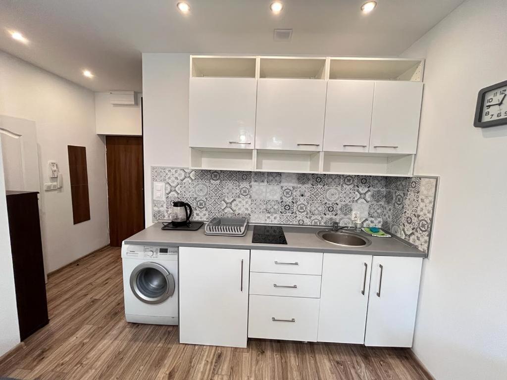 Stay99 Poznan Ngoại thất bức ảnh