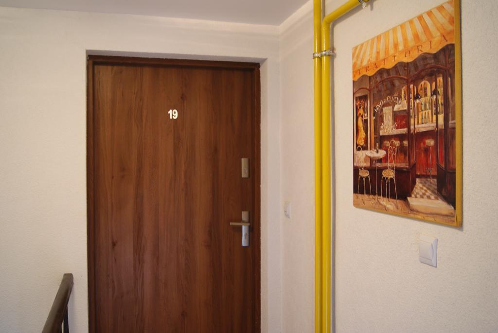 Stay99 Poznan Ngoại thất bức ảnh