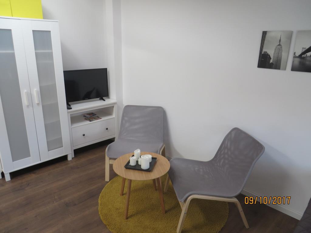 Stay99 Poznan Ngoại thất bức ảnh
